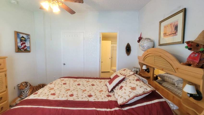 519 Leyland Cypress Way a Winter Haven, FL Mobile or Manufactured Home for Sale